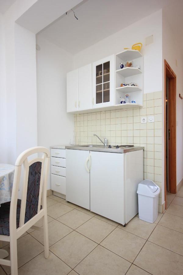 Apartments By The Sea Sali, Dugi Otok - 8121 エクステリア 写真