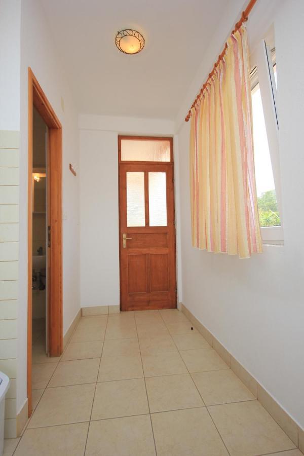 Apartments By The Sea Sali, Dugi Otok - 8121 エクステリア 写真