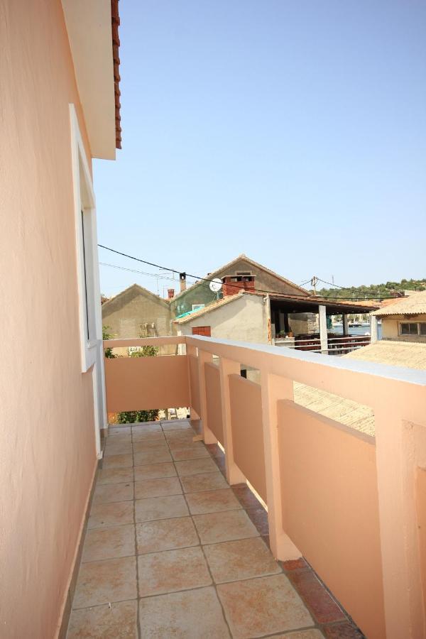 Apartments By The Sea Sali, Dugi Otok - 8121 エクステリア 写真